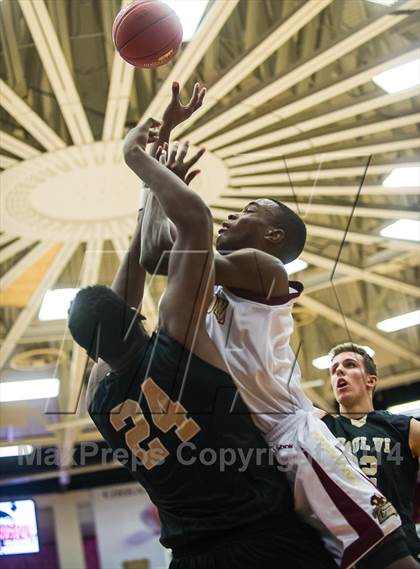 Thumbnail 1 in Paul VI vs. St. Anthony (Spalding Hoophall Classic) photogallery.