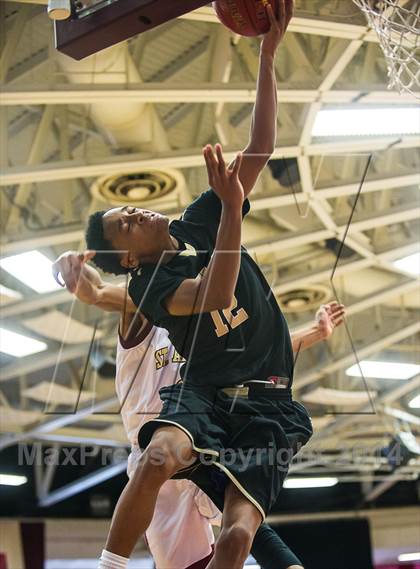 Thumbnail 3 in Paul VI vs. St. Anthony (Spalding Hoophall Classic) photogallery.