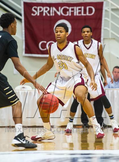 Thumbnail 3 in Paul VI vs. St. Anthony (Spalding Hoophall Classic) photogallery.