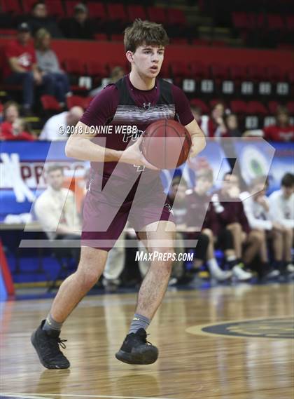 Thumbnail 3 in East vs. Harrisville (NYSPHSAA Class D Semifinal) photogallery.