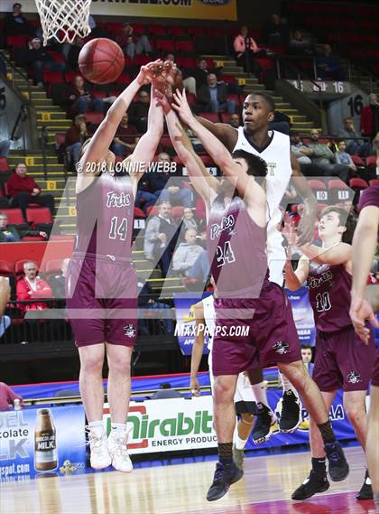 Thumbnail 3 in East vs. Harrisville (NYSPHSAA Class D Semifinal) photogallery.