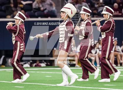 Thumbnail 3 in Ennis @ Reedy (UIL 5A DII Bi-District) photogallery.