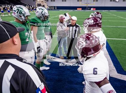 Thumbnail 1 in Ennis @ Reedy (UIL 5A DII Bi-District) photogallery.