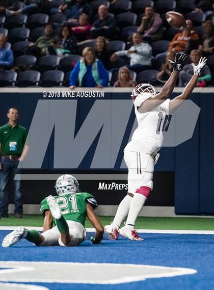 Thumbnail 1 in Ennis @ Reedy (UIL 5A DII Bi-District) photogallery.