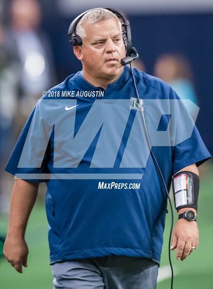 Thumbnail 2 in Ennis @ Reedy (UIL 5A DII Bi-District) photogallery.