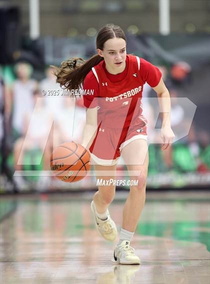 Thumbnail 1 in Pottsboro vs. Winnsboro (UIL 3A D1 Bi-District Basketball Playoff) photogallery.