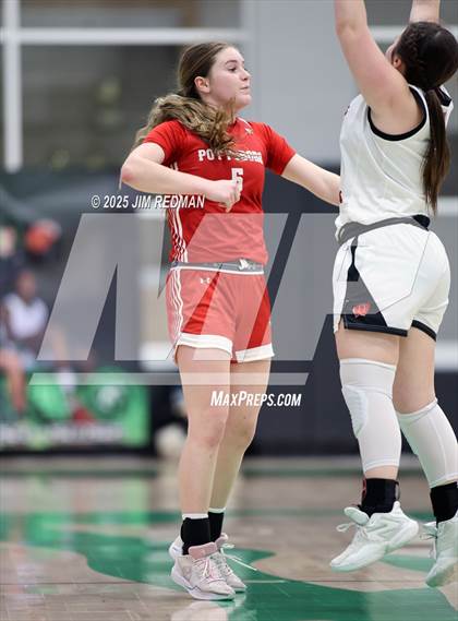 Thumbnail 1 in Pottsboro vs. Winnsboro (UIL 3A D1 Bi-District Basketball Playoff) photogallery.