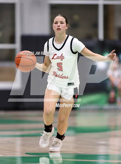 Thumbnail 1 in Pottsboro vs. Winnsboro (UIL 3A D1 Bi-District Basketball Playoff) photogallery.