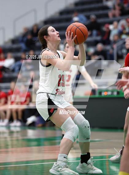 Thumbnail 3 in Pottsboro vs. Winnsboro (UIL 3A D1 Bi-District Basketball Playoff) photogallery.