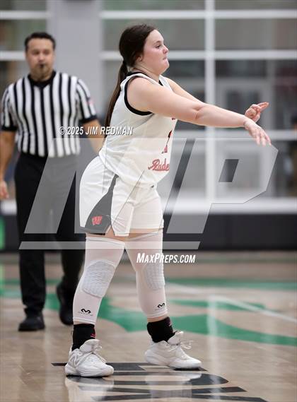 Thumbnail 3 in Pottsboro vs. Winnsboro (UIL 3A D1 Bi-District Basketball Playoff) photogallery.