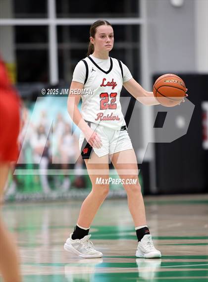 Thumbnail 3 in Pottsboro vs. Winnsboro (UIL 3A D1 Bi-District Basketball Playoff) photogallery.