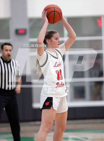 Thumbnail 2 in Pottsboro vs. Winnsboro (UIL 3A D1 Bi-District Basketball Playoff) photogallery.