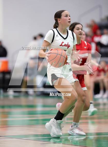 Thumbnail 1 in Pottsboro vs. Winnsboro (UIL 3A D1 Bi-District Basketball Playoff) photogallery.