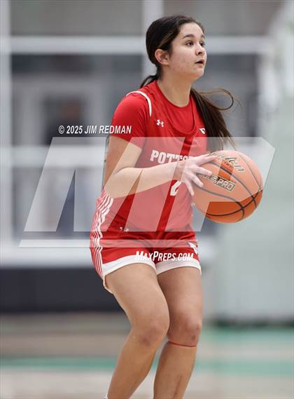 Thumbnail 1 in Pottsboro vs. Winnsboro (UIL 3A D1 Bi-District Basketball Playoff) photogallery.