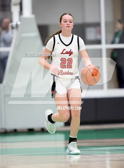 Thumbnail 2 in Pottsboro vs. Winnsboro (UIL 3A D1 Bi-District Basketball Playoff) photogallery.