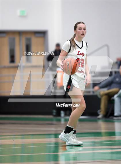 Thumbnail 1 in Pottsboro vs. Winnsboro (UIL 3A D1 Bi-District Basketball Playoff) photogallery.