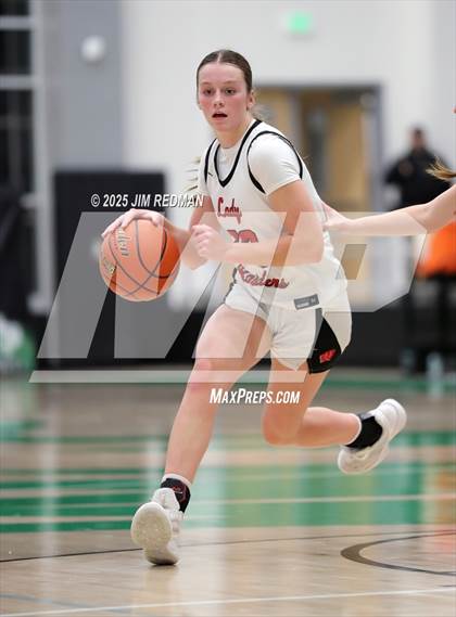 Thumbnail 1 in Pottsboro vs. Winnsboro (UIL 3A D1 Bi-District Basketball Playoff) photogallery.