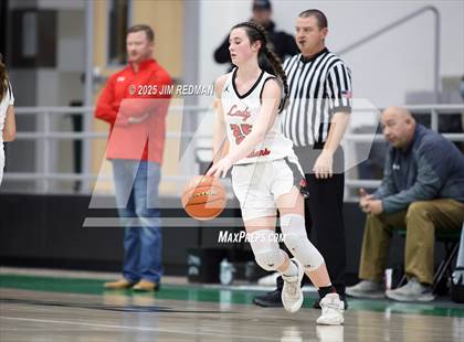 Thumbnail 3 in Pottsboro vs. Winnsboro (UIL 3A D1 Bi-District Basketball Playoff) photogallery.