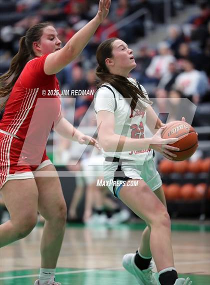 Thumbnail 3 in Pottsboro vs. Winnsboro (UIL 3A D1 Bi-District Basketball Playoff) photogallery.