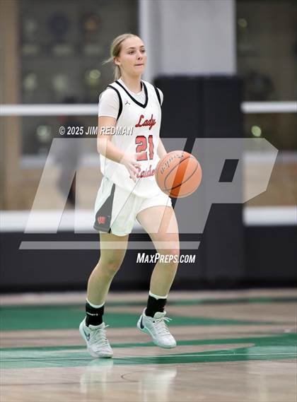 Thumbnail 1 in Pottsboro vs. Winnsboro (UIL 3A D1 Bi-District Basketball Playoff) photogallery.