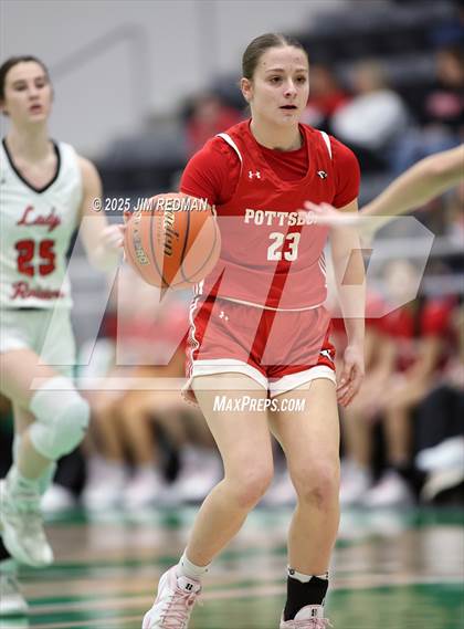 Thumbnail 1 in Pottsboro vs. Winnsboro (UIL 3A D1 Bi-District Basketball Playoff) photogallery.