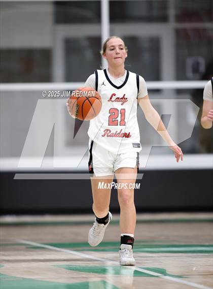 Thumbnail 1 in Pottsboro vs. Winnsboro (UIL 3A D1 Bi-District Basketball Playoff) photogallery.
