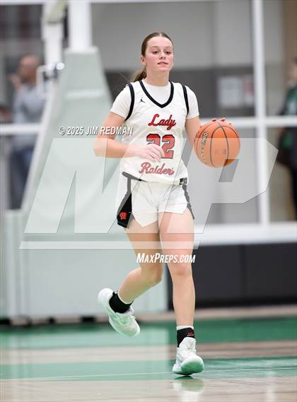 Thumbnail 1 in Pottsboro vs. Winnsboro (UIL 3A D1 Bi-District Basketball Playoff) photogallery.