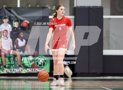 Thumbnail 3 in Pottsboro vs. Winnsboro (UIL 3A D1 Bi-District Basketball Playoff) photogallery.
