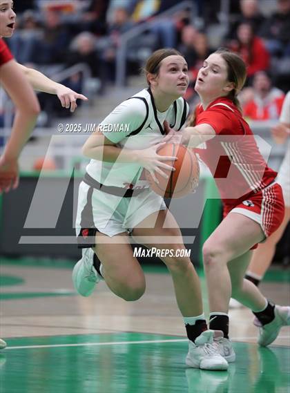 Thumbnail 3 in Pottsboro vs. Winnsboro (UIL 3A D1 Bi-District Basketball Playoff) photogallery.