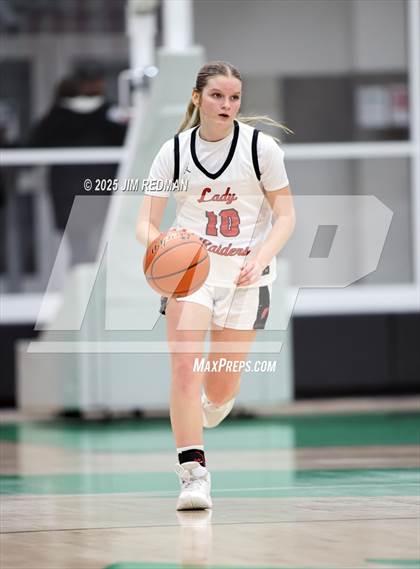 Thumbnail 1 in Pottsboro vs. Winnsboro (UIL 3A D1 Bi-District Basketball Playoff) photogallery.
