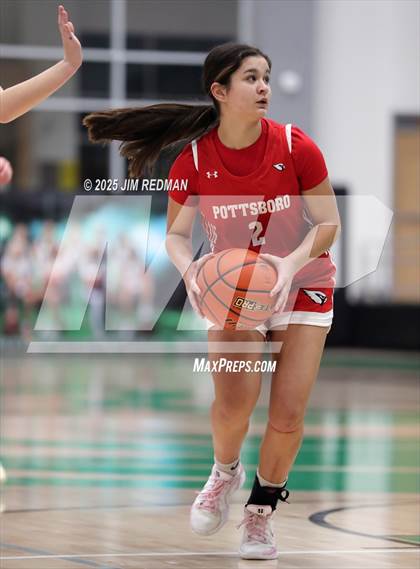 Thumbnail 1 in Pottsboro vs. Winnsboro (UIL 3A D1 Bi-District Basketball Playoff) photogallery.