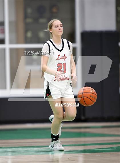 Thumbnail 3 in Pottsboro vs. Winnsboro (UIL 3A D1 Bi-District Basketball Playoff) photogallery.
