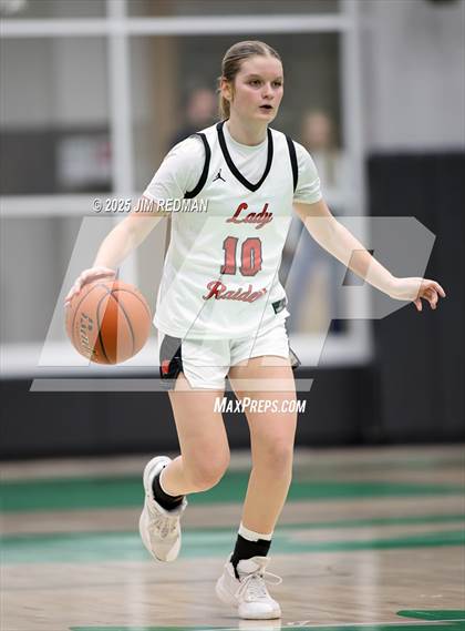 Thumbnail 3 in Pottsboro vs. Winnsboro (UIL 3A D1 Bi-District Basketball Playoff) photogallery.