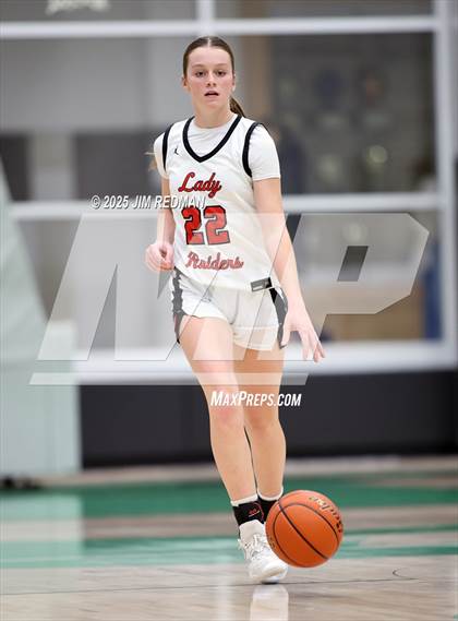 Thumbnail 1 in Pottsboro vs. Winnsboro (UIL 3A D1 Bi-District Basketball Playoff) photogallery.