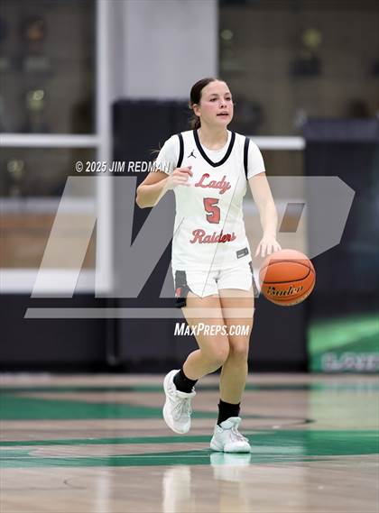 Thumbnail 3 in Pottsboro vs. Winnsboro (UIL 3A D1 Bi-District Basketball Playoff) photogallery.