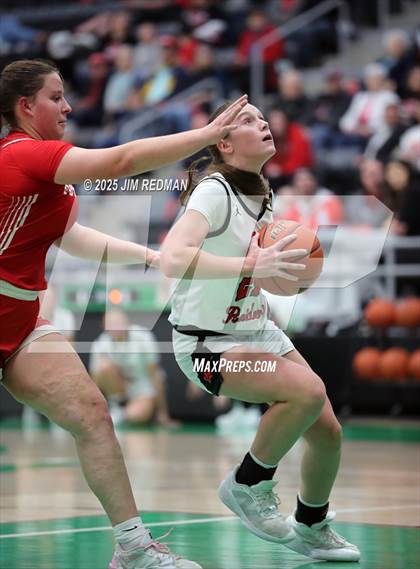 Thumbnail 1 in Pottsboro vs. Winnsboro (UIL 3A D1 Bi-District Basketball Playoff) photogallery.