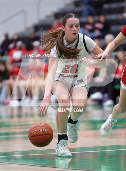 Thumbnail 3 in Pottsboro vs. Winnsboro (UIL 3A D1 Bi-District Basketball Playoff) photogallery.