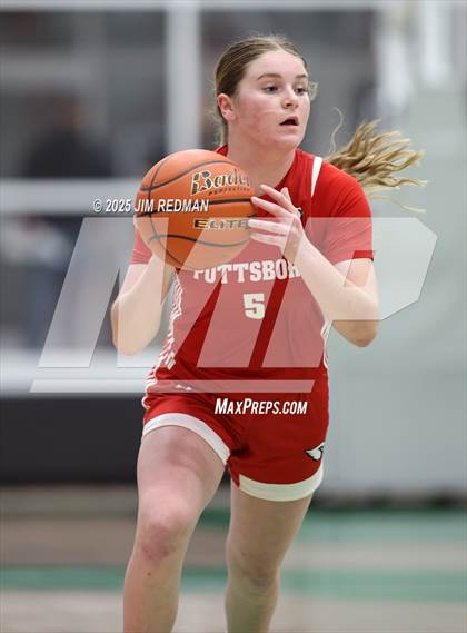 Thumbnail 3 in Pottsboro vs. Winnsboro (UIL 3A D1 Bi-District Basketball Playoff) photogallery.