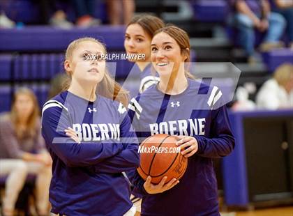 Thumbnail 1 in Mason @ Boerne photogallery.