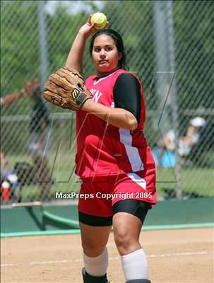Thumbnail 3 in Lincoln-Stockton vs Vacaville (Sec. Playoff) photogallery.