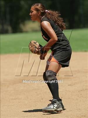 Thumbnail 1 in Lincoln-Stockton vs Vacaville (Sec. Playoff) photogallery.