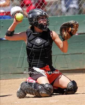 Thumbnail 3 in Lincoln-Stockton vs Vacaville (Sec. Playoff) photogallery.