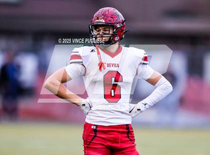 Thumbnail 2 in East Valley @ Tumwater (WIAA State 2A Semi Final) photogallery.