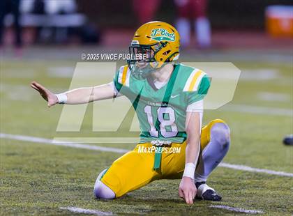 Thumbnail 3 in East Valley @ Tumwater (WIAA State 2A Semi Final) photogallery.