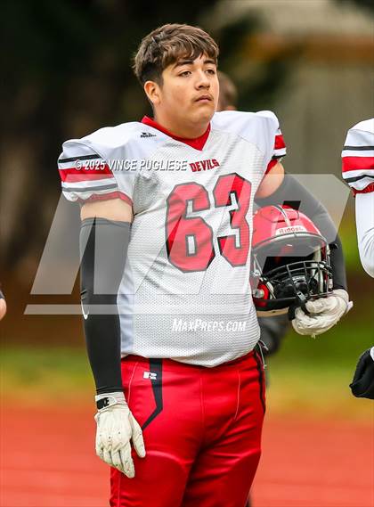 Thumbnail 1 in East Valley @ Tumwater (WIAA State 2A Semi Final) photogallery.