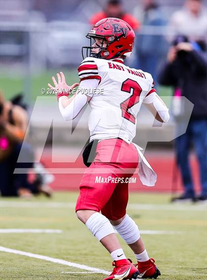 Thumbnail 3 in East Valley @ Tumwater (WIAA State 2A Semi Final) photogallery.