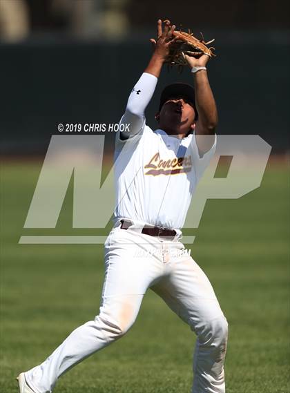 Thumbnail 2 in Enid vs. Salpointe Catholic (Lancer Classic) photogallery.