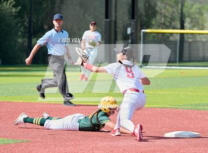 Thumbnail 2 in Vanden @ Carondelet photogallery.