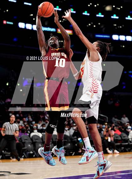 Thumbnail 2 in Christ the King vs. Fairfax (The Chosen 1's Invitational) photogallery.