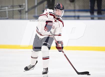 Thumbnail 3 in Avon Old Farms Varsity B @ Kent photogallery.